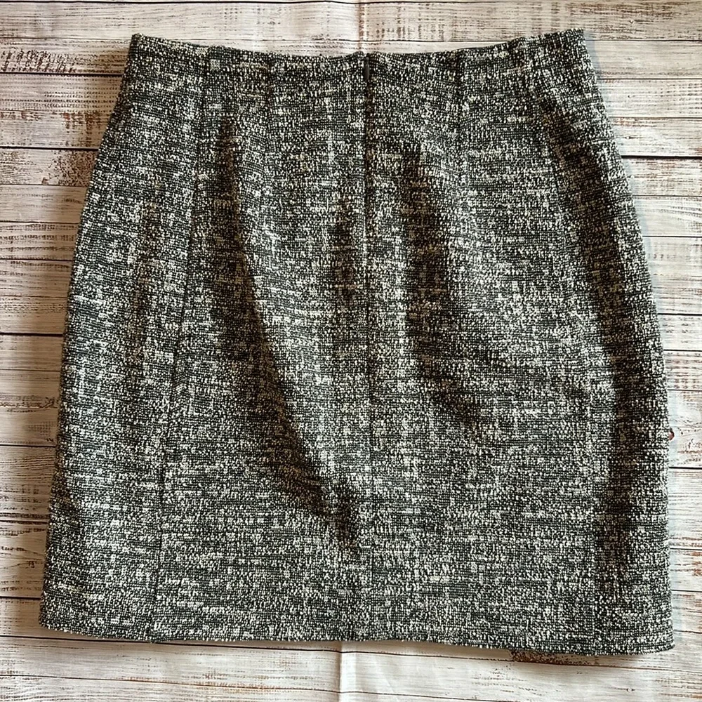 MM. Lafleur Boucle Pencil Skirt 6 - Picture 4 of 6